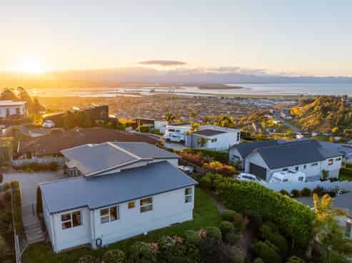 36 Citrus Lane, Enner Glynn