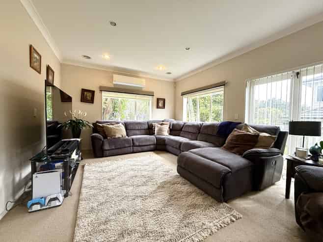 211 Westchester Drive, Churton Park