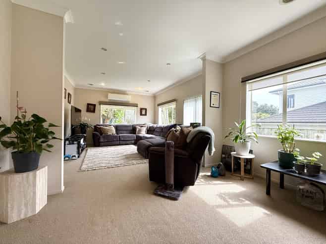 211 Westchester Drive, Churton Park
