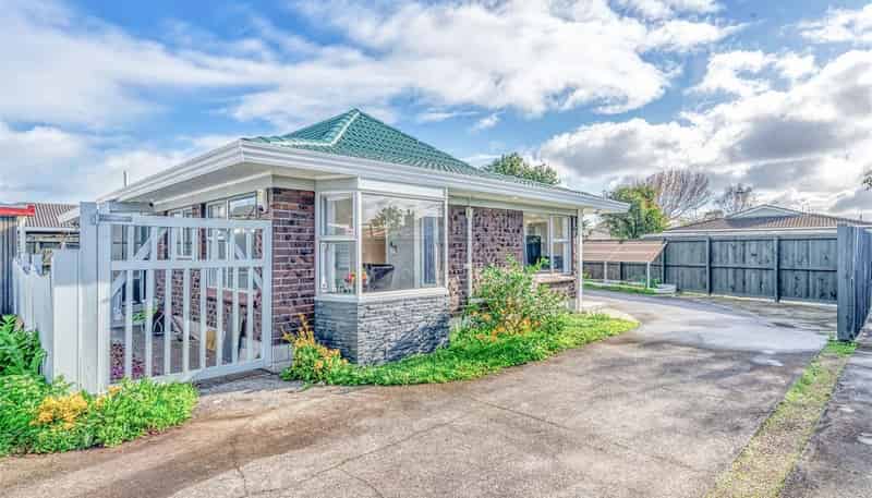 3/57 Puhinui Road, Manukau