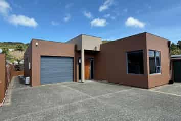 A/48 Main road, Wainuiomata
