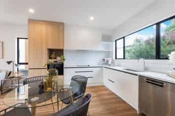 3/18 Pine Street, New Lynn