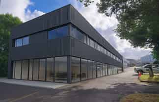 CBRE | Well Positioned Rosebank Warehouse