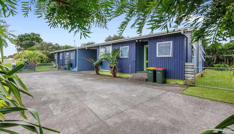 15B Gisborne Tce, Opunake