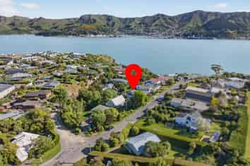 47 Ranui Crescent, Diamond Harbour