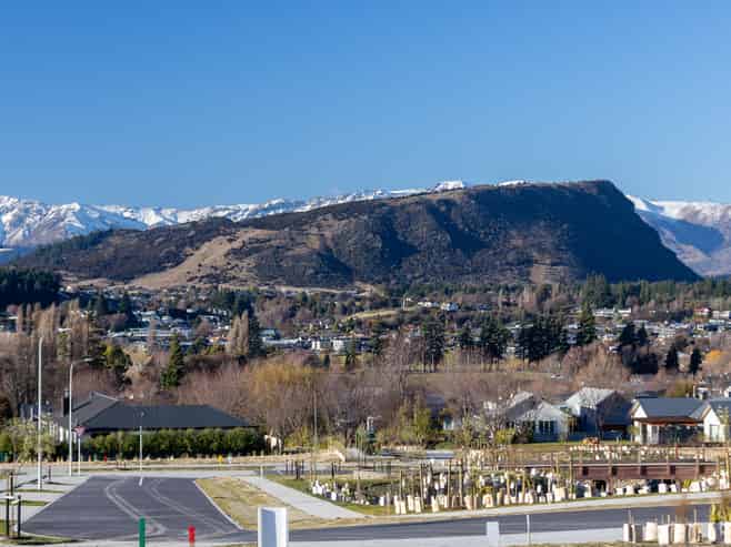 15 Glenbrae Crescent, Wanaka