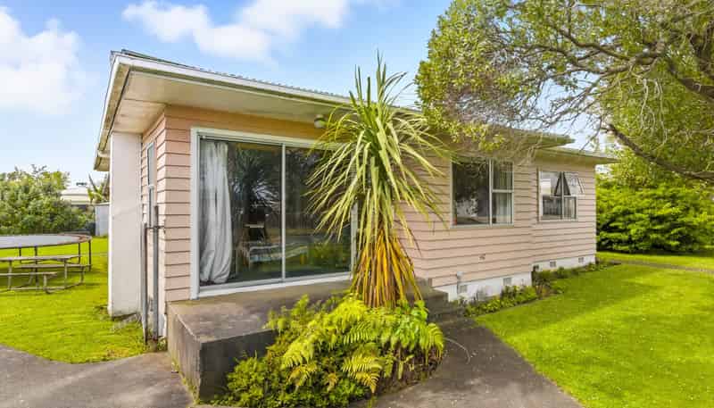 15 Ross Street, Levin