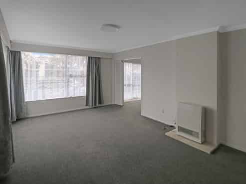 20 Marina Grove, Belmont