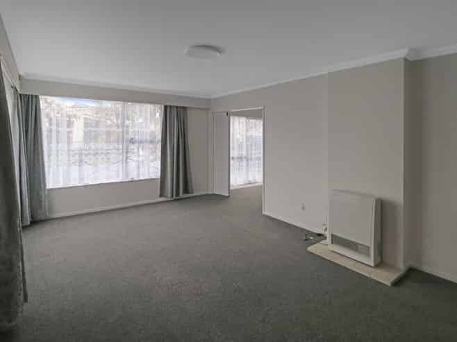 20 Marina Grove, Belmont