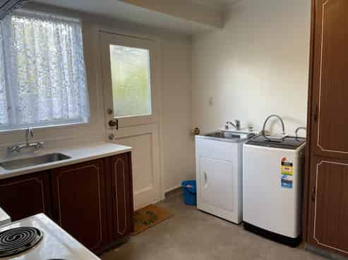 20 Marina Grove, Belmont