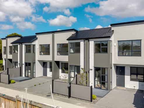 13,16,19/85 Cascades Road, Pakuranga Heights