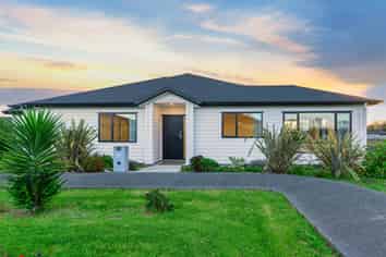 40 Koroheke Road, Takanini