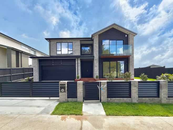 10 Dulcie Way, Millwater