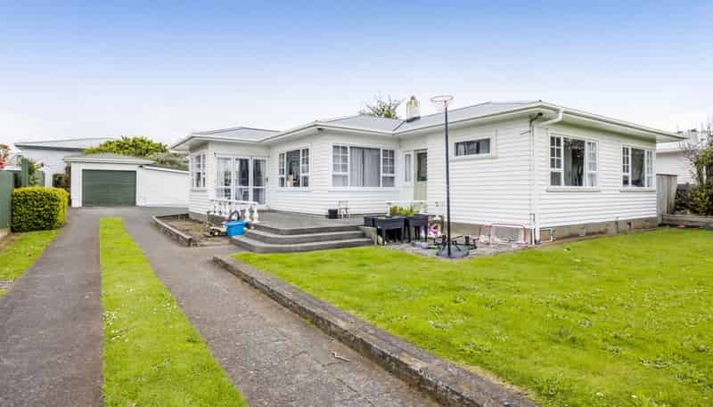 12 McCarthy Street, Hawera