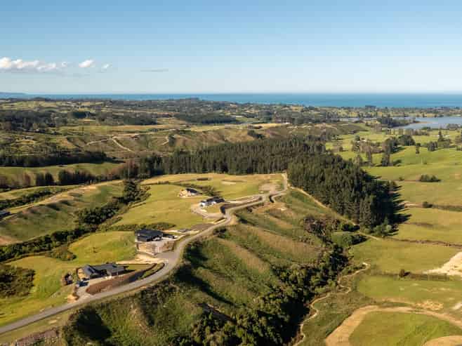 Stage 3 an Mahana Ridge, Mahana