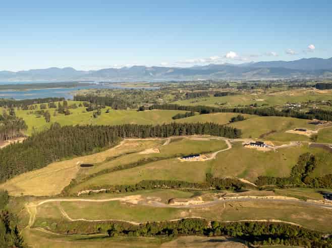 Stage 3 an Mahana Ridge, Mahana
