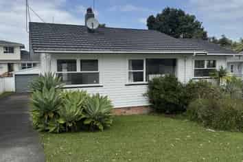 43  Hilling St , Titirangi