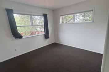 43  Hilling St , Titirangi