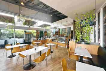 Prime 170 sqm Café/Retail Opportunity