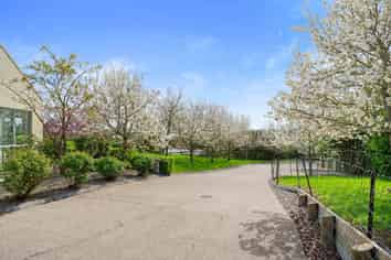 75 Whitford Park Road, Whitford