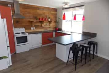 23A Robinson Crescent, Westbrook