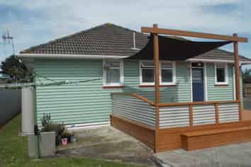 23A Robinson Crescent, Westbrook