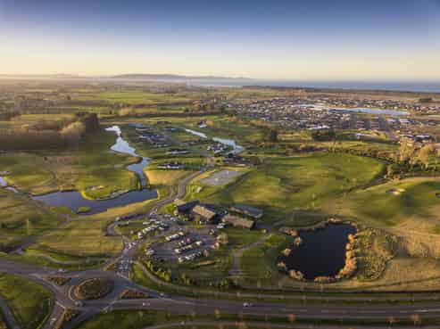 Hotel and spa village development opportunity