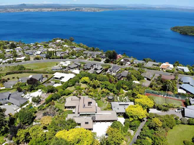 Lake Taupō Lodge