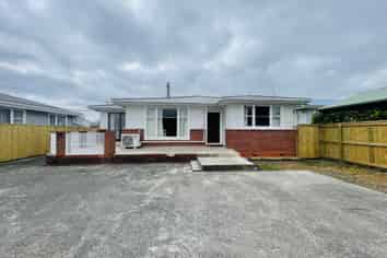 39 Archibald Road, Kelston