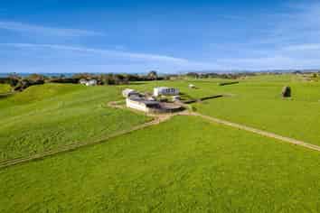 1028 Main North Road, Onaero
