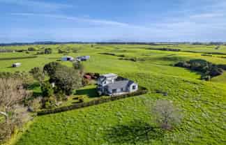 1028 Main North Road, Onaero