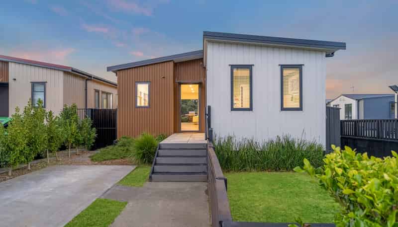 17 Pukanui Avenue, Totara Park