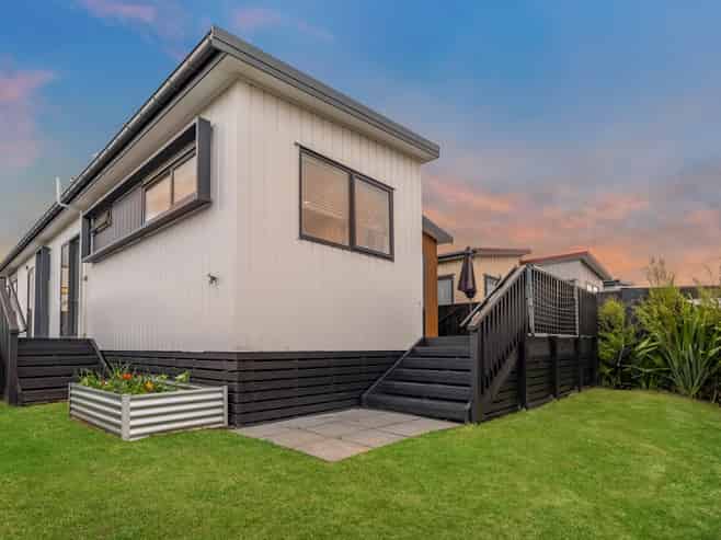 17 Pukanui Avenue, Totara Park