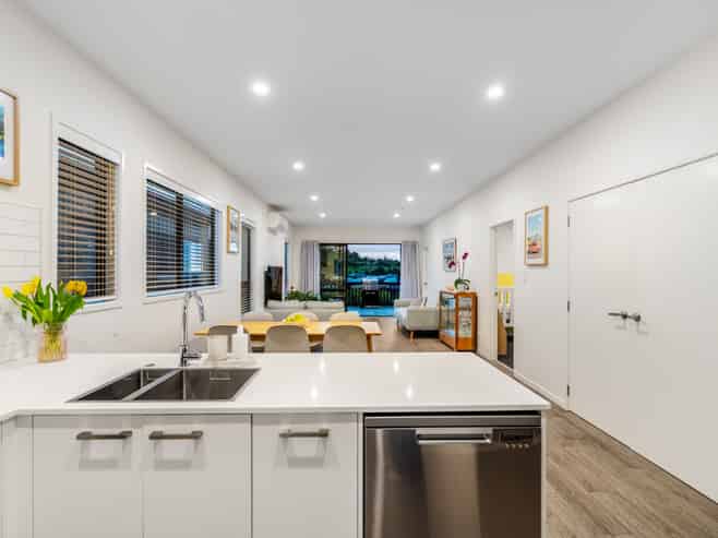 17 Pukanui Avenue, Totara Park