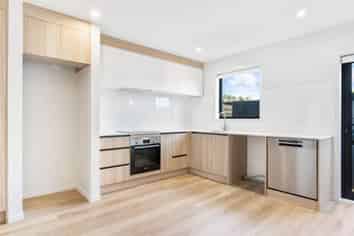 7/506 Glenfield Road, Bayview