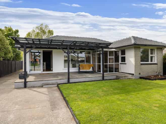 124 Cavendish Road, Casebrook