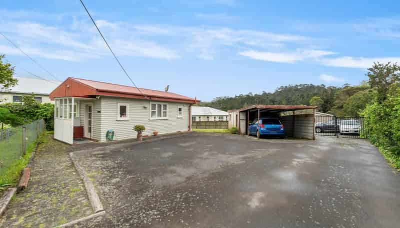 697A Swanson Road, Swanson