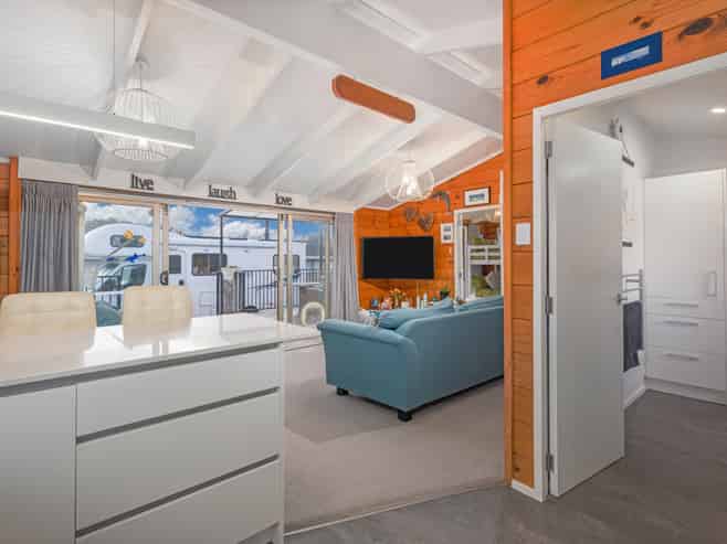 6 Winderton Way, Pauanui