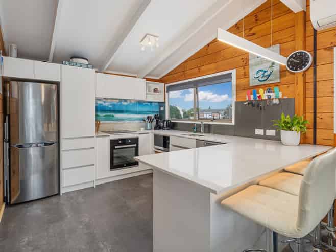 6 Winderton Way, Pauanui