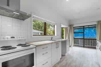 18B Ahiriri Avenue, Avondale