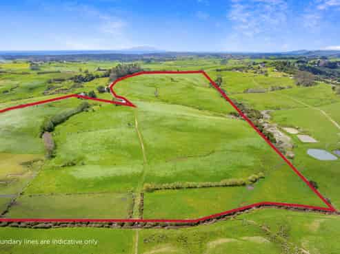 Consented 20-lot lifestyle development