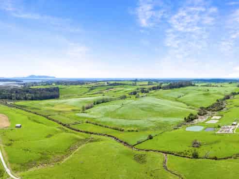 Consented 20-lot lifestyle development