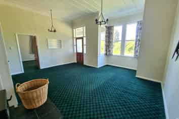 20 Makomako Street, Pongaroa