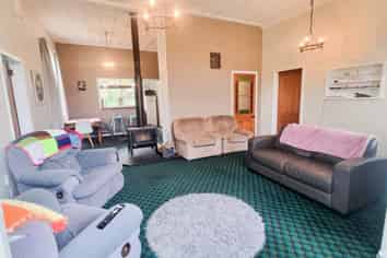 20 Makomako Street, Pongaroa