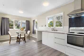11 Frances Street, Manurewa