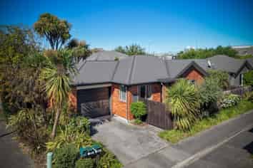 17 Picton Avenue, Riccarton