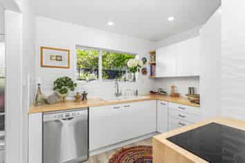 2/274 Hibiscus Coast Highway, Orewa