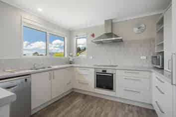 4 Long Acre Close, Katikati