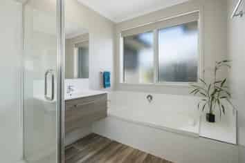 4 Long Acre Close, Katikati
