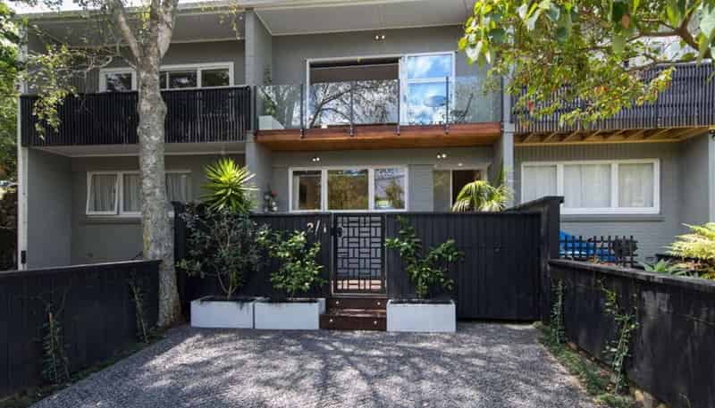 2/1 Coles Avenue, Mount Eden
